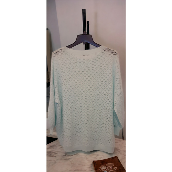 (50% OFF) NWT Alice + Olivia Cashmere Saffi Pointelle Knit Sweater MSRP: $475 - Picture 5 of 6